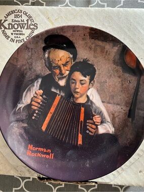 Edwin M Knowles Norman Rockwell Plate "The Music Maker" 1981 Limited Edition